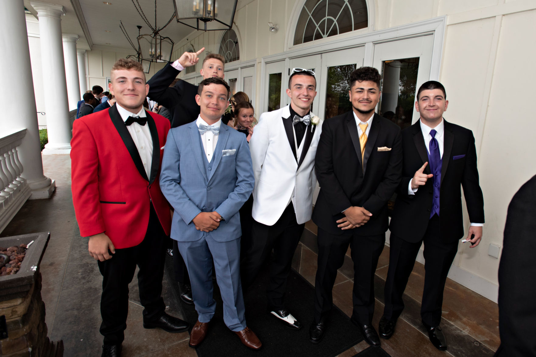 060819_gal_barnegatProm